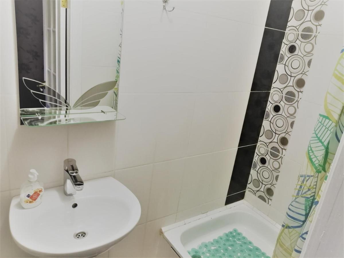 Motel Beregynya à Yuzhnoukrainsk Extérieur photo