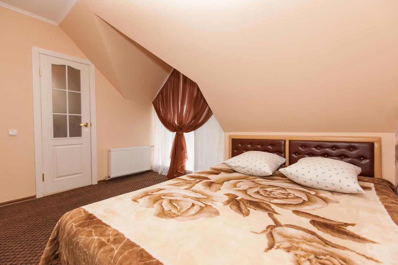 Motel Beregynya à Yuzhnoukrainsk Extérieur photo