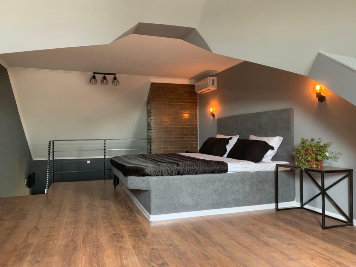 Motel Beregynya à Yuzhnoukrainsk Extérieur photo