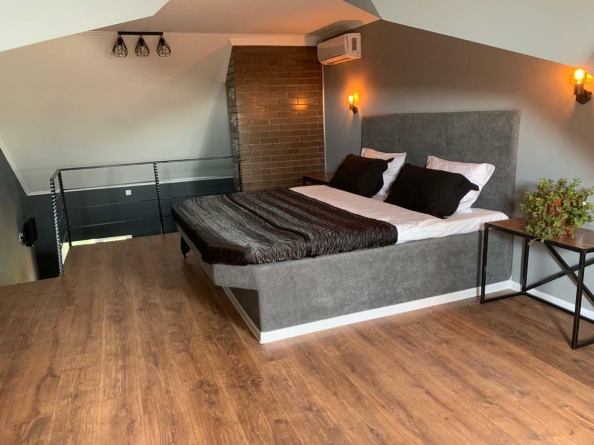 Motel Beregynya à Yuzhnoukrainsk Extérieur photo