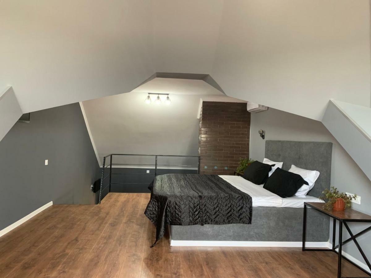 Motel Beregynya à Yuzhnoukrainsk Extérieur photo