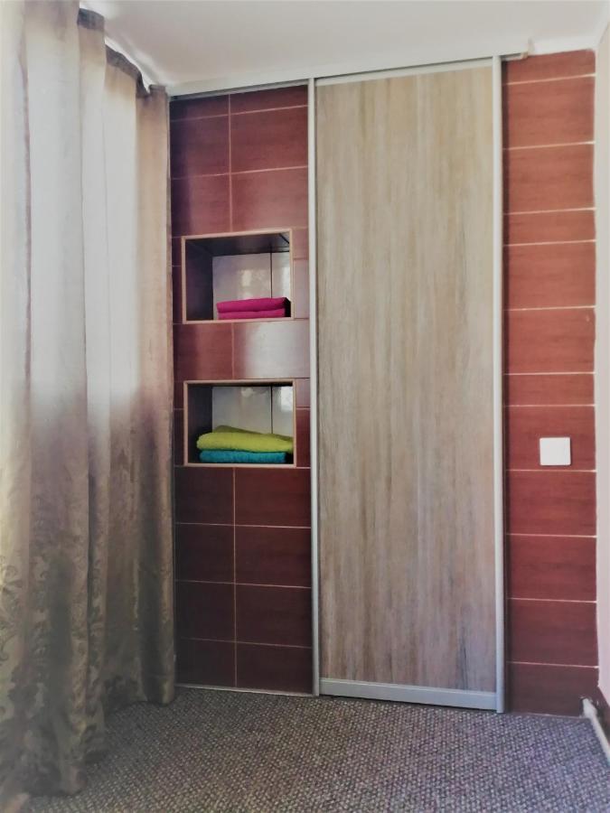 Motel Beregynya à Yuzhnoukrainsk Extérieur photo